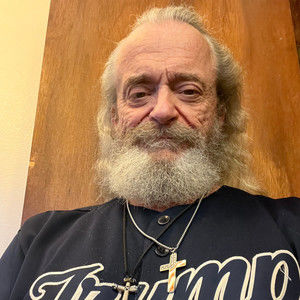 Meet your Posher, Bruce m